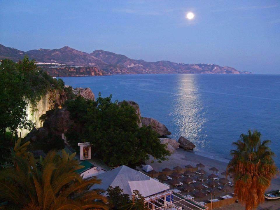 Apartment Edificio Sur 19 Nerja Habitación foto